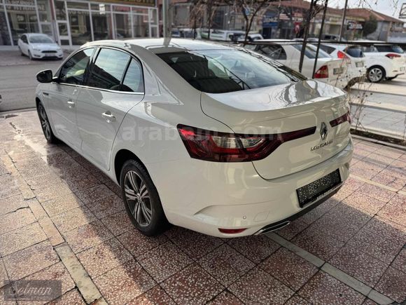 HATASIZ BOYASIZ TRAMERSİZ 1.5 BLUE DCI TOUCH PLUS MEGANE