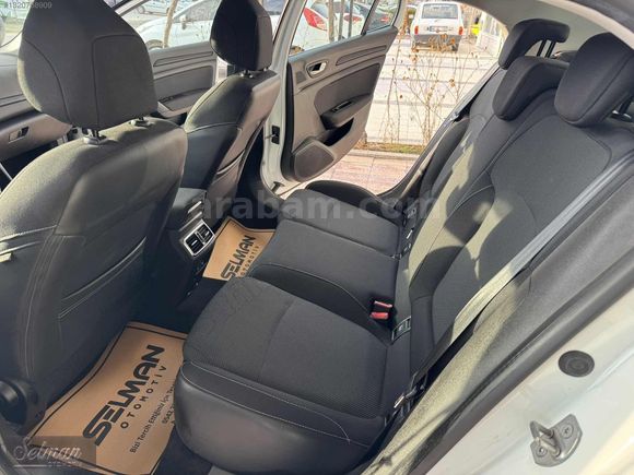 HATASIZ BOYASIZ TRAMERSİZ 1.5 BLUE DCI TOUCH PLUS MEGANE