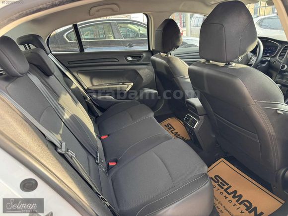 HATASIZ BOYASIZ TRAMERSİZ 1.5 BLUE DCI TOUCH PLUS MEGANE