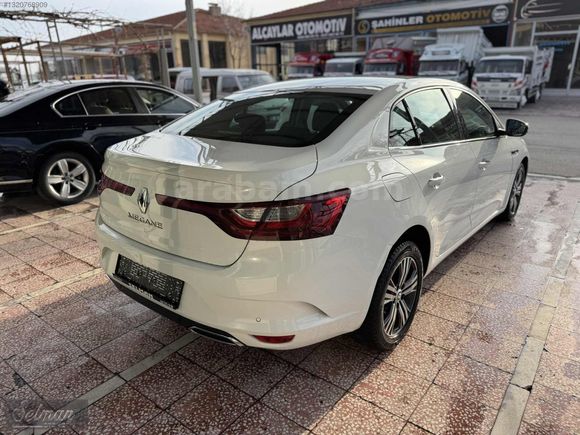 HATASIZ BOYASIZ TRAMERSİZ 1.5 BLUE DCI TOUCH PLUS MEGANE