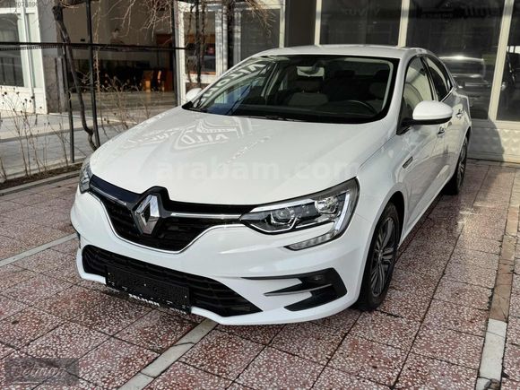 HATASIZ BOYASIZ TRAMERSİZ 1.5 BLUE DCI TOUCH PLUS MEGANE