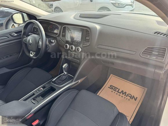 HATASIZ BOYASIZ TRAMERSİZ 1.5 BLUE DCI TOUCH PLUS MEGANE
