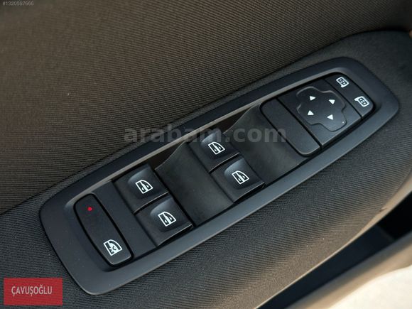 ÇAVUŞOĞLU 2023 RENAULT MEGANE 1.5 BLUEDCI TOUCH BOYASIZ