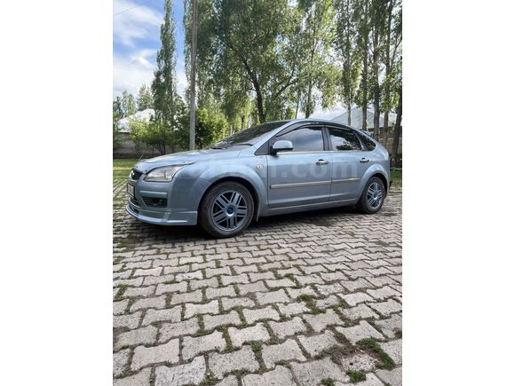 Sahibinden Ford Focus 1.6 TDCi Ghia 2006 Model 