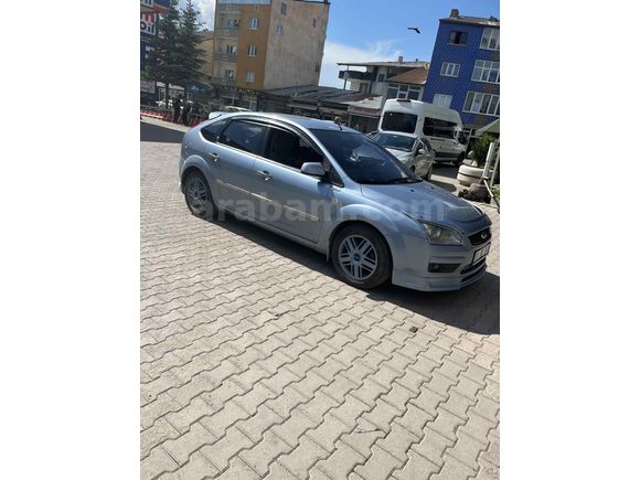 Sahibinden Ford Focus 1.6 TDCi Ghia 2006 Model 