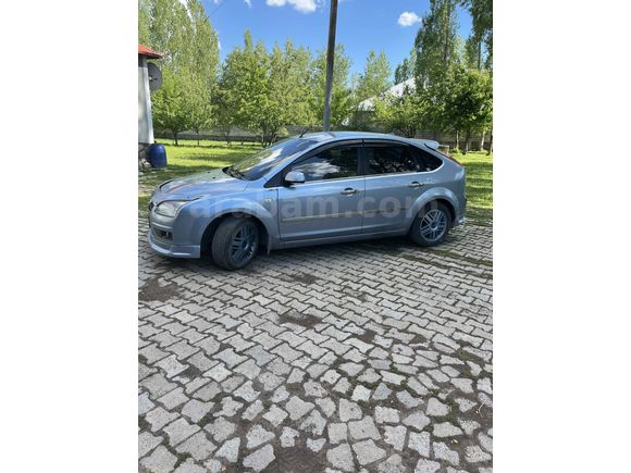 Sahibinden Ford Focus 1.6 TDCi Ghia 2006 Model 