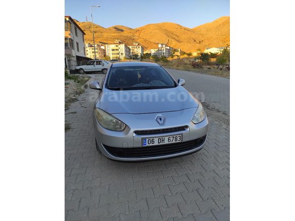 Sahibinden Renault Fluence 1.5 dCi Authentique 2011 Model