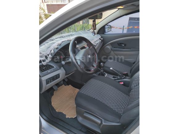 Sahibinden Renault Fluence 1.5 dCi Authentique 2011 Model