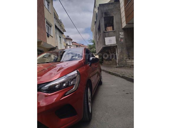 Sahibinden Renault Clio 1.0 SCe Joy 2023 Model 