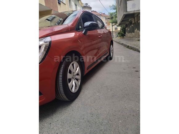 Sahibinden Renault Clio 1.0 SCe Joy 2023 Model 