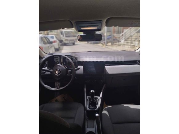 Sahibinden Renault Clio 1.0 SCe Joy 2023 Model 