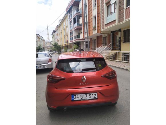 Sahibinden Renault Clio 1.0 SCe Joy 2023 Model 