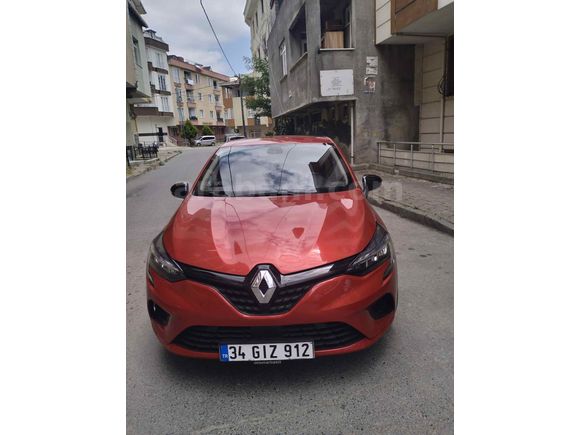 Sahibinden Renault Clio 1.0 SCe Joy 2023 Model 