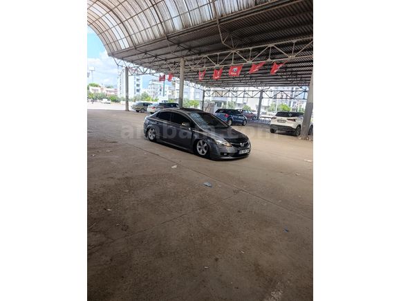 Sahibinden Honda Civic 1.6i VTEC Elegance 2010 Model