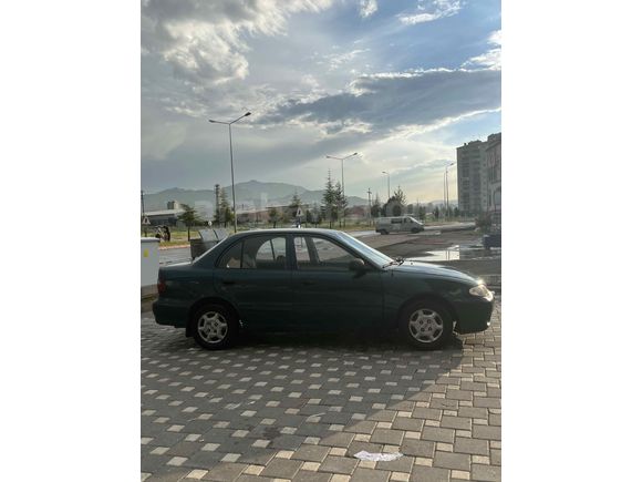 Sahibinden Hyundai Accent 1.3 LX 1998 Model 