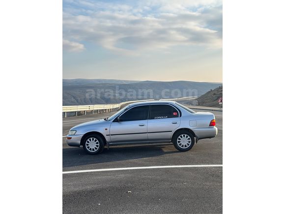 Sahibinden Toyota Corolla 1.6 XEi 1998 Model 