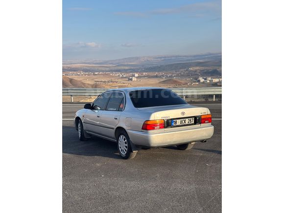 Sahibinden Toyota Corolla 1.6 XEi 1998 Model 