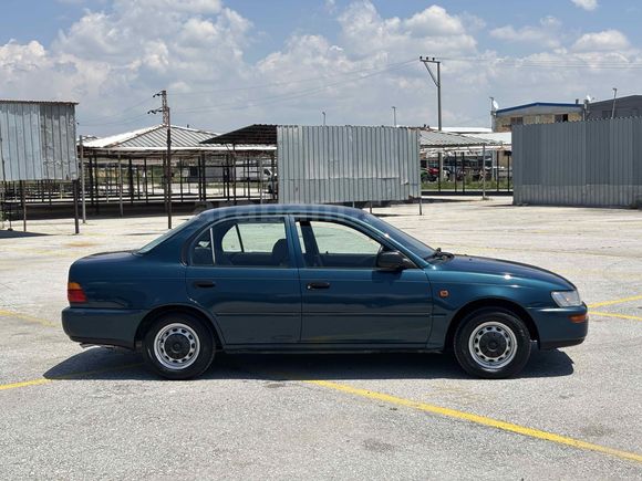 SAHİBİNDEN KLİMALI TOYOTA COROLLA EFSANE KASA 1995  