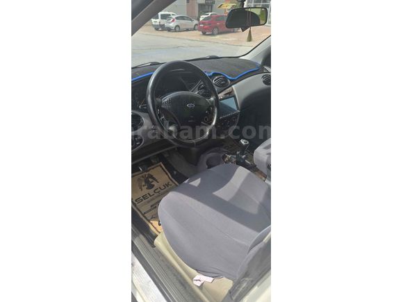 Sahibinden Ford Focus 1.4 Comfort 2005 Model 