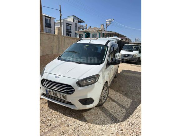 Sahibinden Ford Tourneo Courier 1.5 TDCi Trend 2020 Model Ankara 135.000 km Beyaz