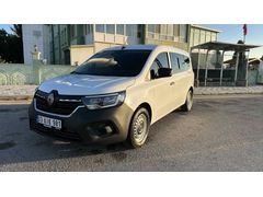 Sahibinden Renault Kangoo 1.5 BlueDCI L2 Equilibre 2024 Model 