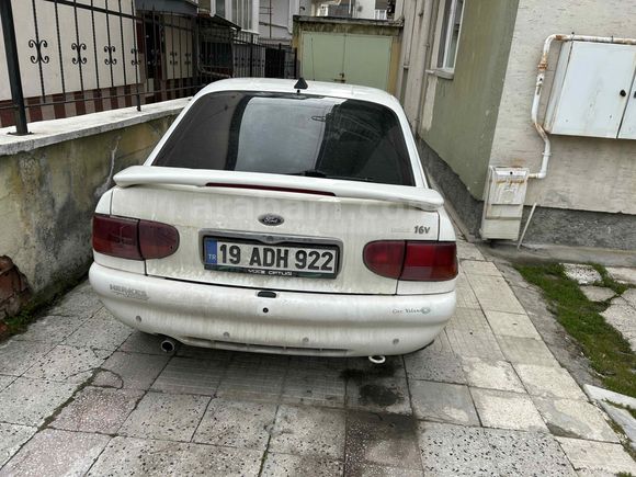 Sahibinden Ford Escort 1.6 CLX 1997 Model 