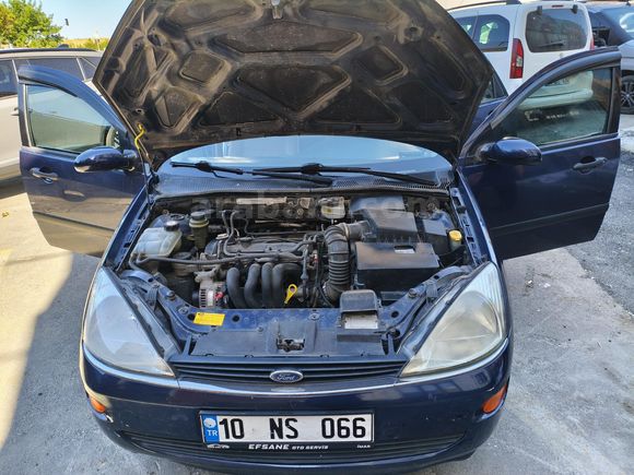 Sahibinden Ford Focus 1.6 Ghia 2001 Model