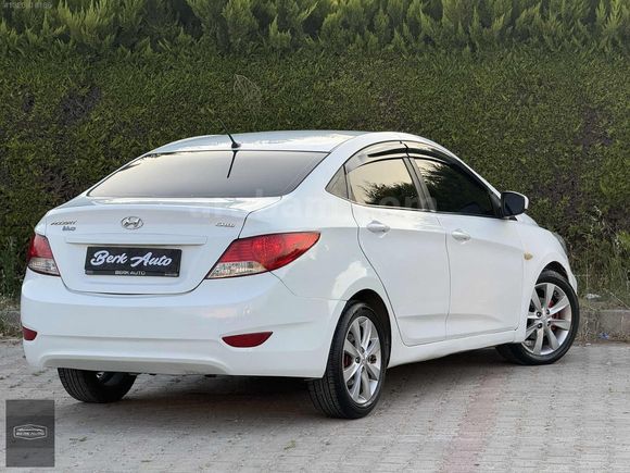 BERK AUTO'DAN-SATILIK-2016 MODEL-OTOMATİK 7-İLERİ ACCENT BLUE