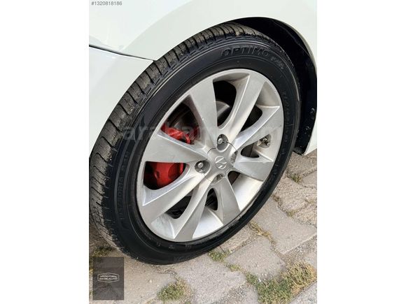 BERK AUTO'DAN-SATILIK-2016 MODEL-OTOMATİK 7-İLERİ ACCENT BLUE