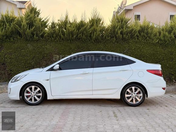BERK AUTO'DAN-SATILIK-2016 MODEL-OTOMATİK 7-İLERİ ACCENT BLUE