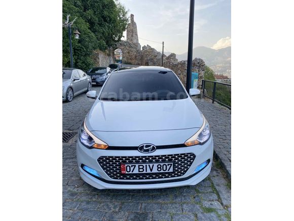 Sahibinden Hyundai i20 1.4 CVVT Elite 2016 Model 