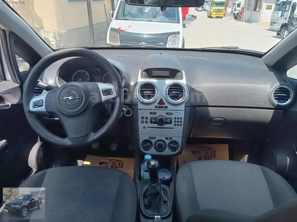 EMİR'DEN 2012 MODEL OPEL CORSA 1.3CDTI ENJOY