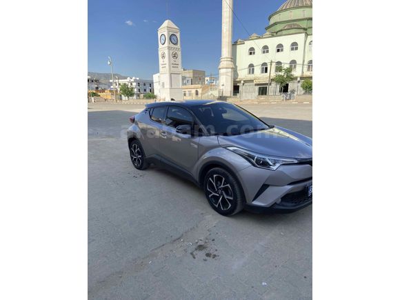 Sahibinden Toyota C-HR 1.2 Turbo Dynamic 2016 Model 