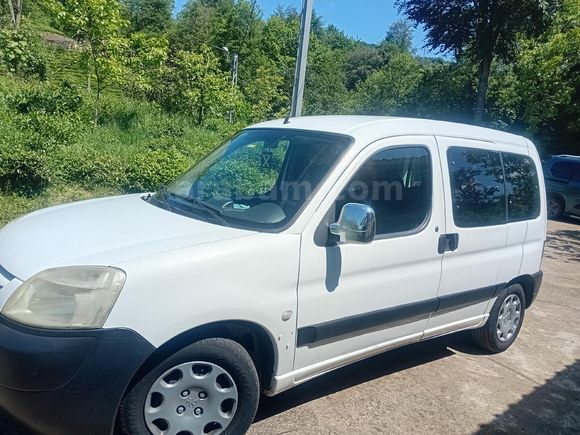 Sahibinden Peugeot Partner 1.9 D 2005 Model