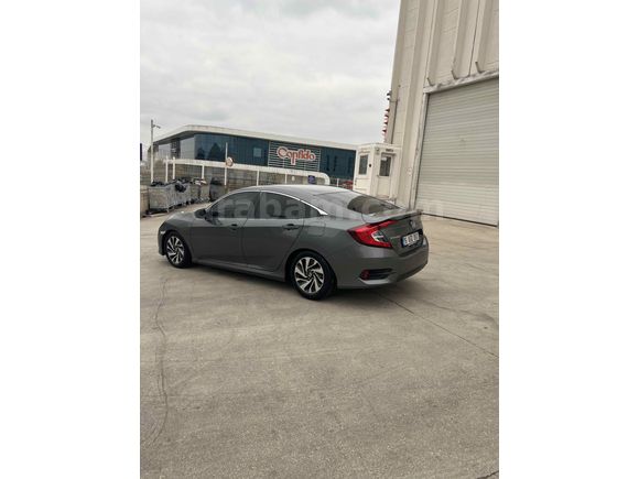 Sahibinden Honda Civic 1.6i DTEC Elegance 2018 Model 