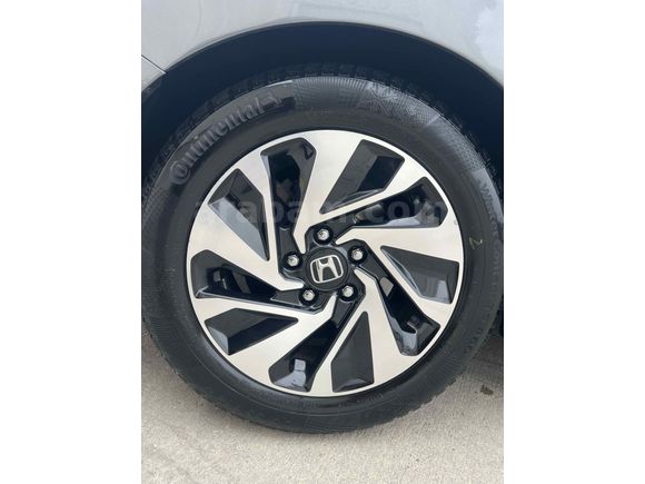 Sahibinden Honda Civic 1.6i DTEC Elegance 2018 Model 