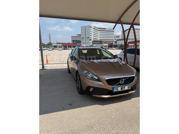 Sahibinden Volvo V40 Cross Country 1.6 D Premium 2014 Mdl ilk sahibinden yetkili servis bk
