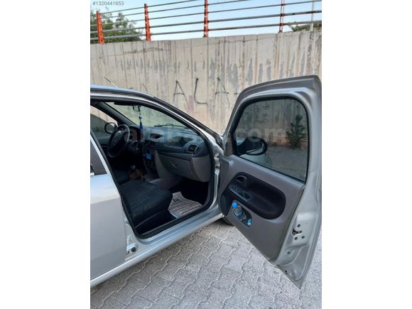 TEMİZ VE BAKİMLİUANE YENİ LASTİKLER YENİ