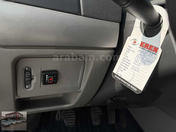 2011 MODEL+HATASIZ+BOYASIZ+DEĞİŞENSİZ+ORJ 175.000 KM'DE