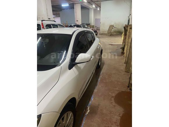 Sahibinden Renault Megane 1.5 dCi Touch Plus 2015 Model 