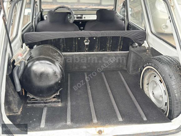 BOZ'DAN 1996 RENAULT R12 TOROS