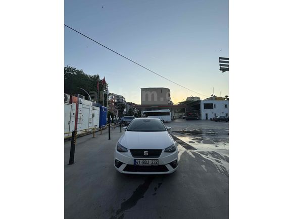 SIFIR AYARINDA HATASIZ DEĞİŞENSİZ 2021 model Seat İbiza  45000km