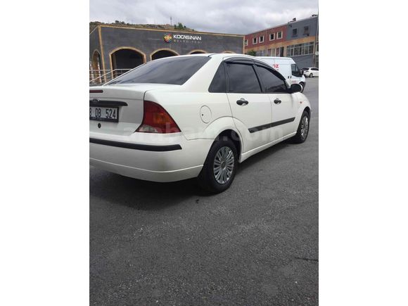 Sahibinden Ford Focus 1.6 Comfort 2005 Model 
