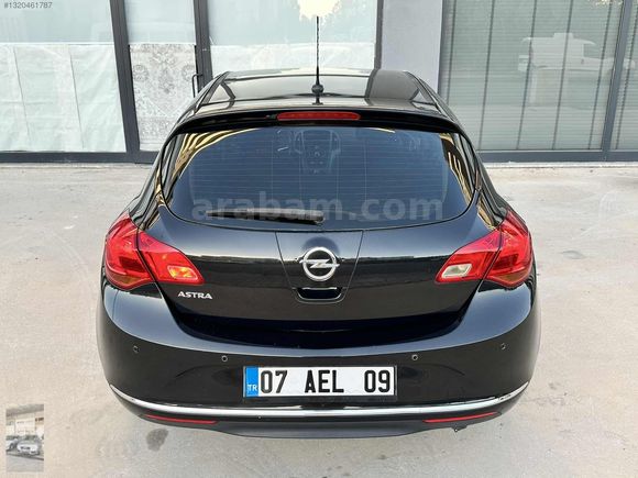 İLK SAHİBİNDEN HATASIZ SERVİS BAKIMLI OPEL ASTRA