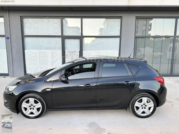 İLK SAHİBİNDEN HATASIZ SERVİS BAKIMLI OPEL ASTRA