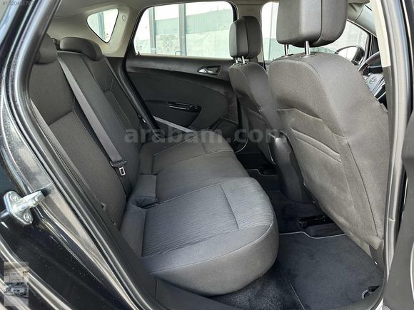 İLK SAHİBİNDEN HATASIZ SERVİS BAKIMLI OPEL ASTRA