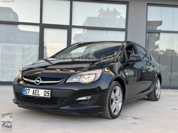 İLK SAHİBİNDEN HATASIZ SERVİS BAKIMLI OPEL ASTRA