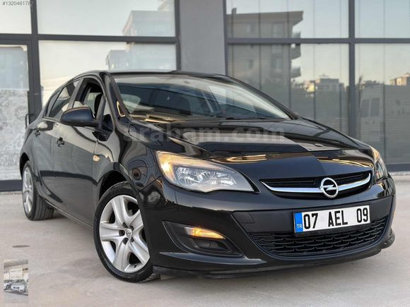 İLK SAHİBİNDEN HATASIZ SERVİS BAKIMLI OPEL ASTRA