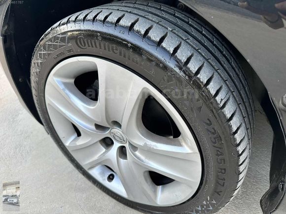 İLK SAHİBİNDEN HATASIZ SERVİS BAKIMLI OPEL ASTRA
