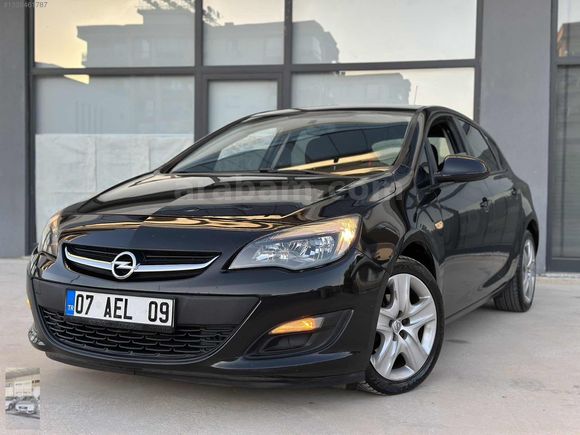 İLK SAHİBİNDEN HATASIZ SERVİS BAKIMLI OPEL ASTRA